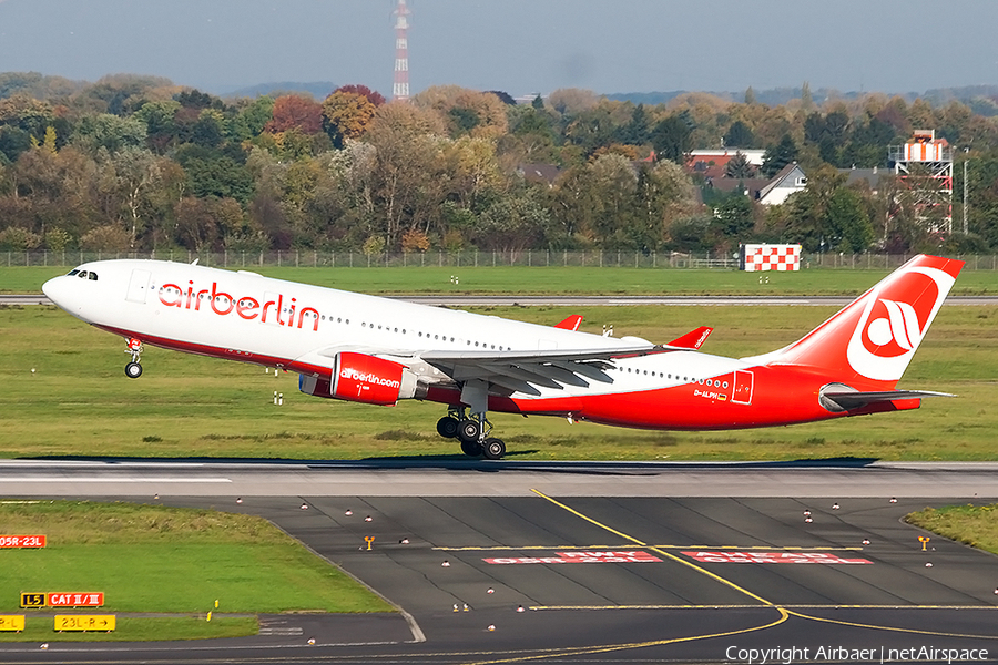 Air Berlin Airbus A330-223 (D-ALPH) | Photo 195017