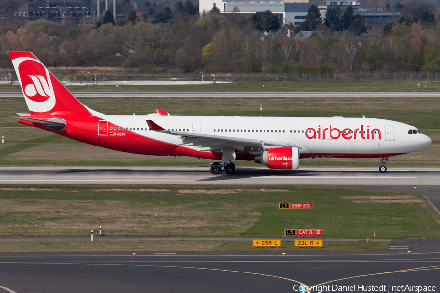 Air Berlin Airbus A330-223 (D-ALPH) | Photo 474569