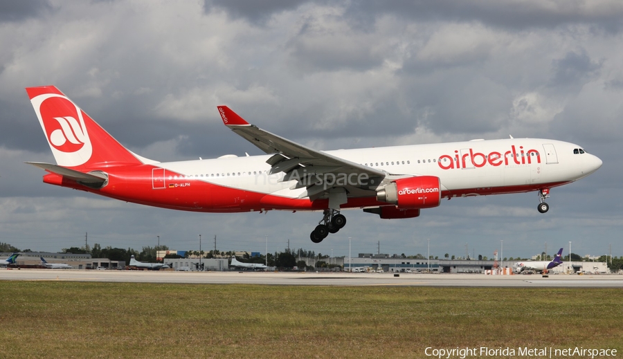 Air Berlin Airbus A330-223 (D-ALPH) | Photo 576459