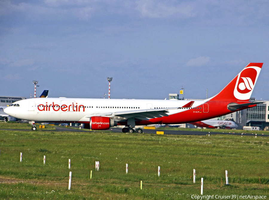 Air Berlin Airbus A330-223 (D-ALPI) | Photo 224111