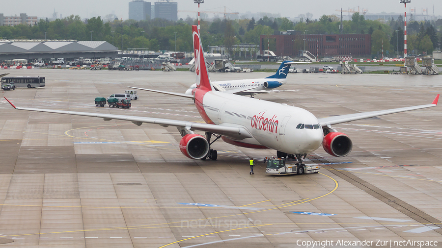 Air Berlin Airbus A330-223 (D-ALPI) | Photo 412521