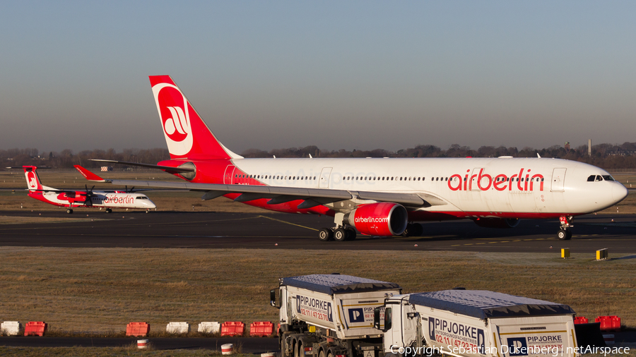 Air Berlin Airbus A330-223 (D-ALPJ) | Photo 137176