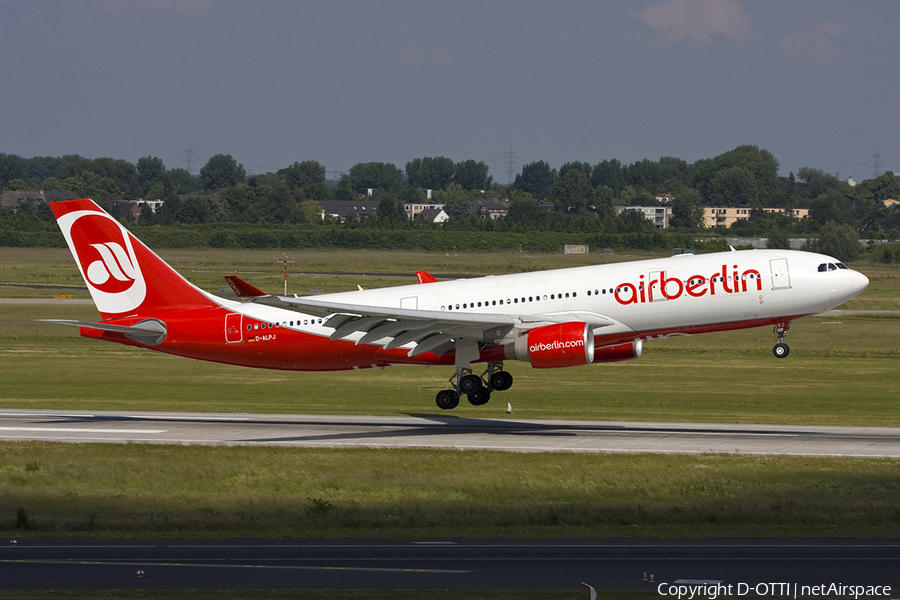 Air Berlin Airbus A330-223 (D-ALPJ) | Photo 275756