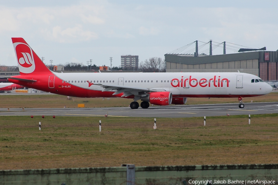 Air Berlin Airbus A321-211 (D-ALSC) | Photo 140303