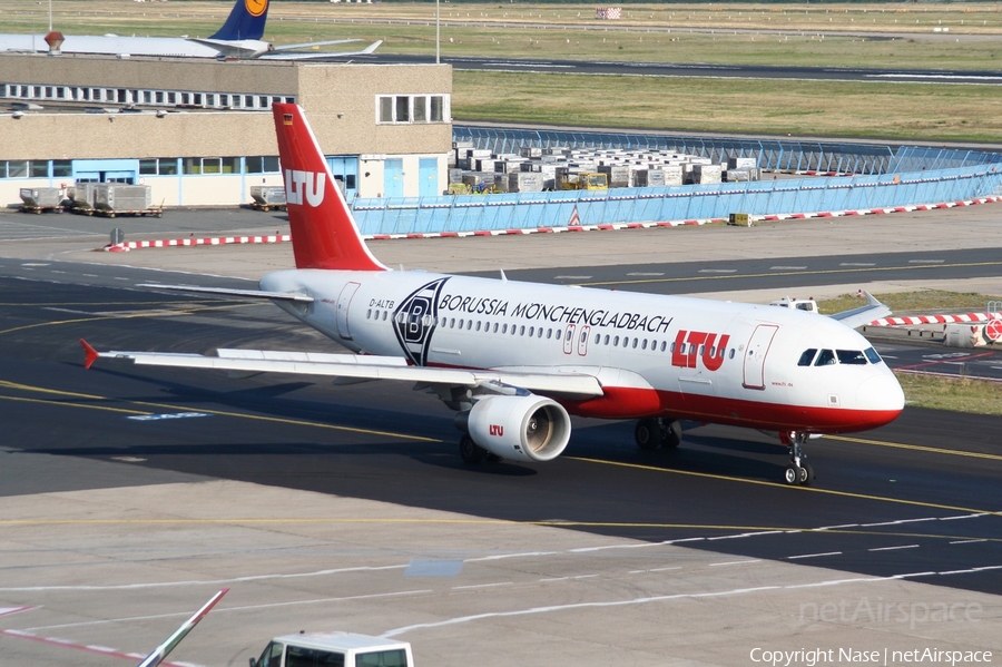 LTU International Airbus A320-214 (D-ALTB) | Photo 274235