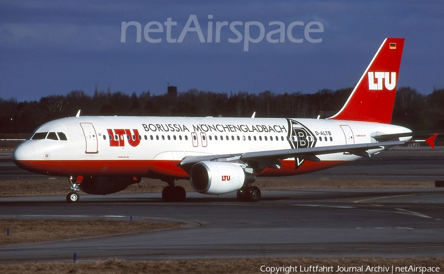 LTU International Airbus A320-214 (D-ALTB) | Photo 437875