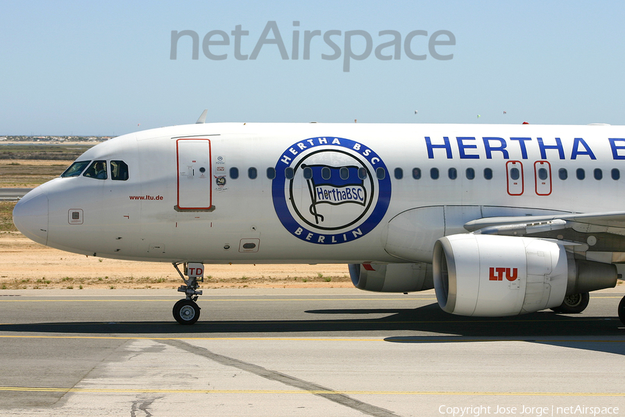 LTU International Airbus A320-214 (D-ALTD) | Photo 387510