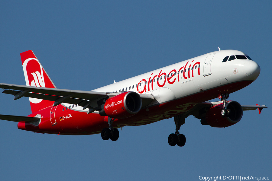 Air Berlin Airbus A320-214 (D-ALTE) | Photo 368137