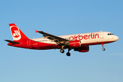 Air Berlin Airbus A320-214 (D-ALTI) at  Hamburg - Fuhlsbuettel (Helmut Schmidt), Germany