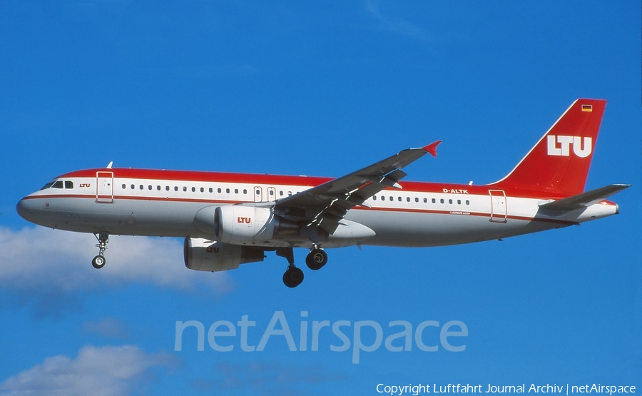 LTU International Airbus A320-214 (D-ALTK) | Photo 405400