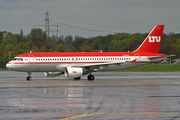 LTU International Airbus A320-214 (D-ALTL) at  Dusseldorf - International, Germany