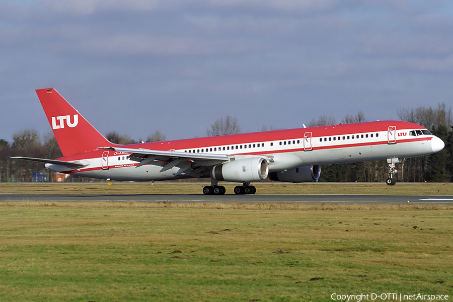 LTU International Boeing 757-2G5 (D-AMUH) | Photo 550645