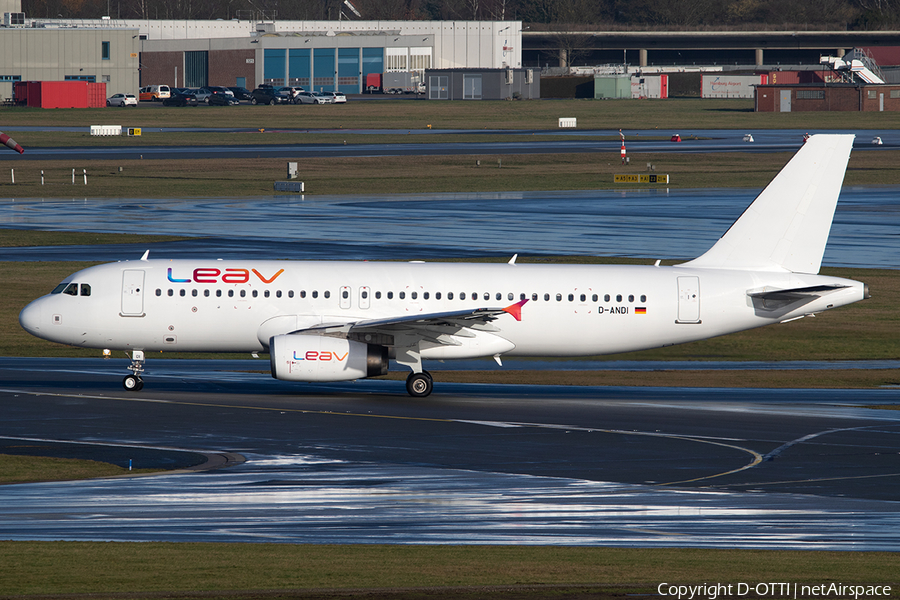 LEAV Aviation Airbus A320-232 (D-ANDI) | Photo 548910