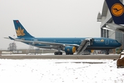 Vietnam Airlines Airbus A330-223 (D-ANJB) at  Hamburg - Fuhlsbuettel (Helmut Schmidt), Germany