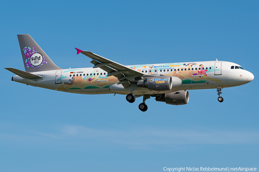 Sundair Airbus A320-214 (D-ANNA) | Photo 382643