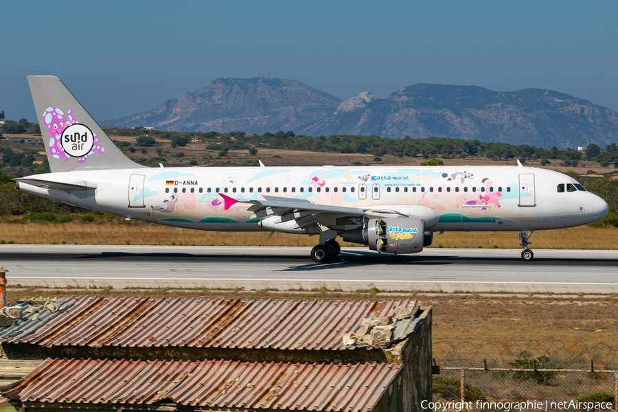 Sundair Airbus A320-214 (D-ANNA) | Photo 579839