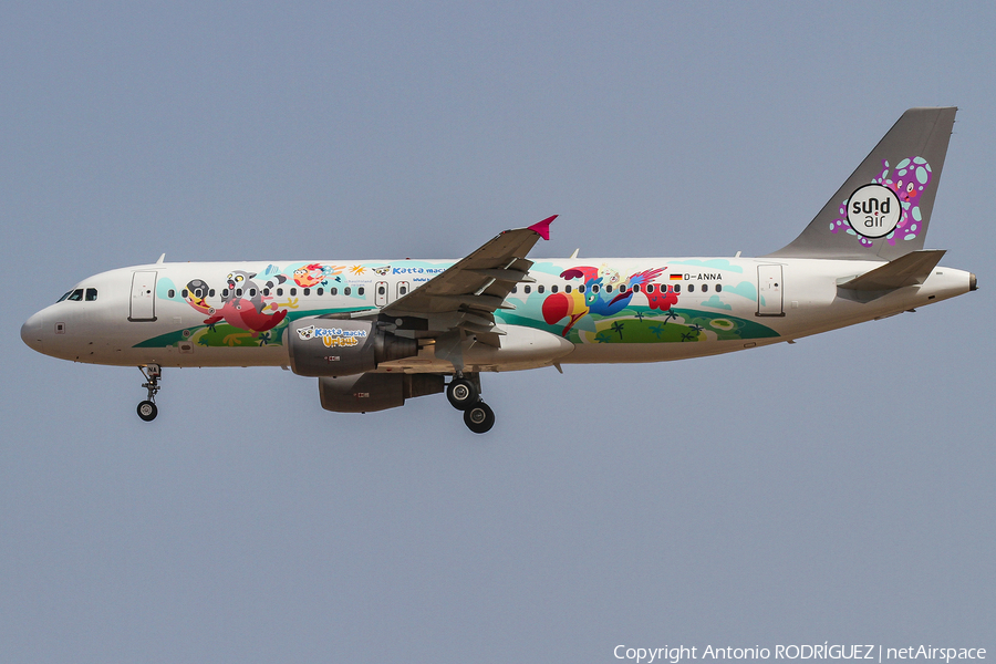 Sundair Airbus A320-214 (D-ANNA) | Photo 377378