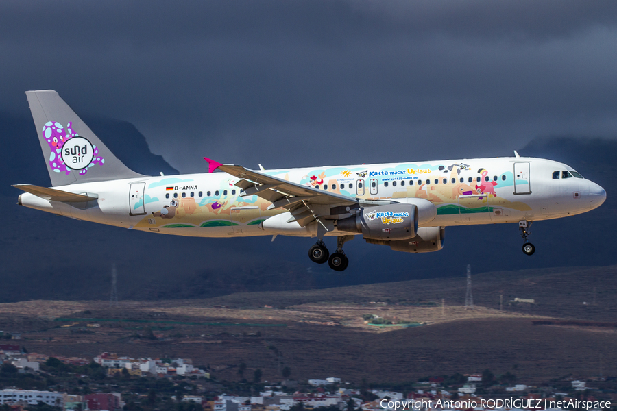 Sundair Airbus A320-214 (D-ANNA) | Photo 409744