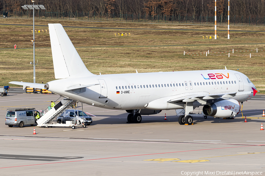 LEAV Aviation Airbus A320-232 (D-ANNE) | Photo 604454