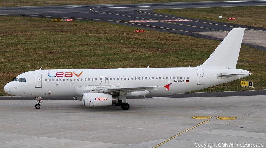 LEAV Aviation Airbus A320-232 (D-ANNE) | Photo 675392