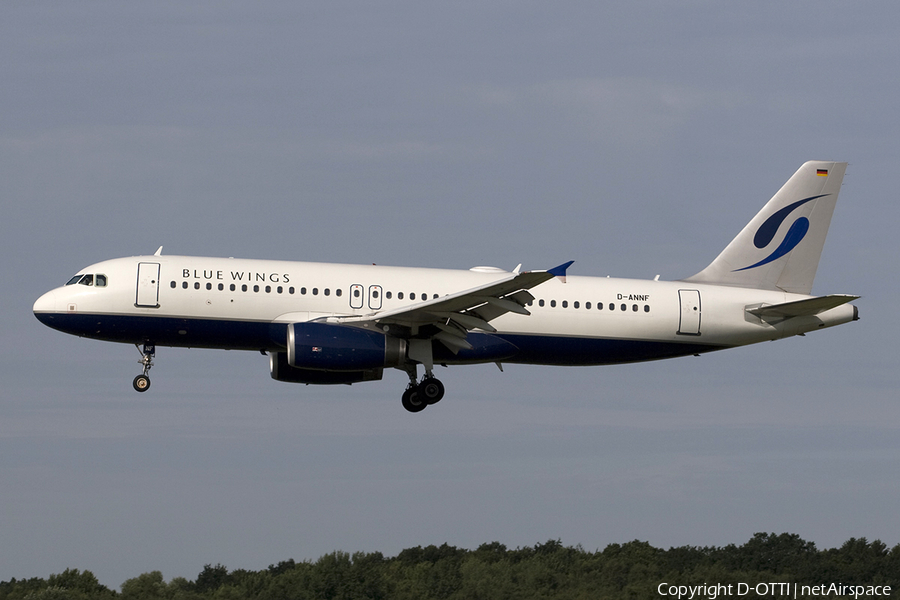 Blue Wings Airbus A320-232 (D-ANNF) | Photo 277282