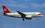 PrivatAir Airbus A319-132 (D-APAB) at  Hamburg - Fuhlsbuettel (Helmut Schmidt), Germany