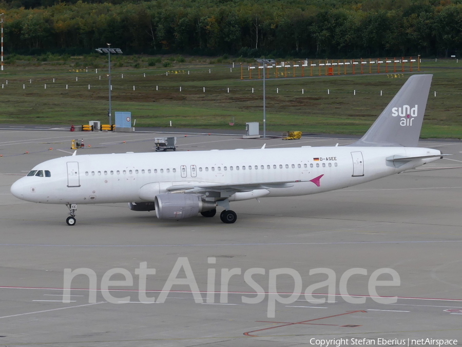 Sundair Airbus A320-214 (D-ASEE) | Photo 351147