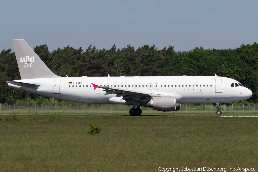 Sundair Airbus A320-214 (D-ASEE) | Photo 253894
