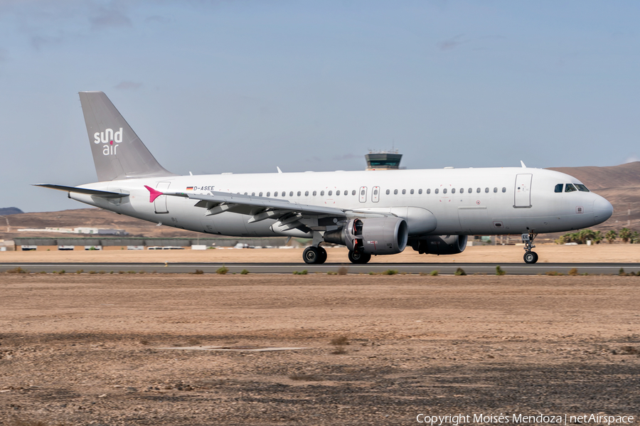 Sundair Airbus A320-214 (D-ASEE) | Photo 375559