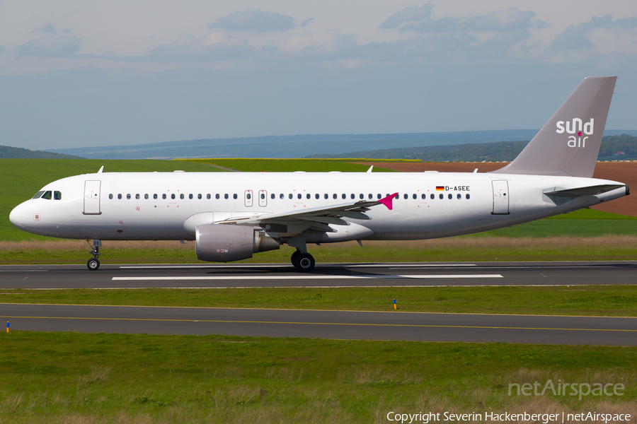 Sundair Airbus A320-214 (D-ASEE) | Photo 241490