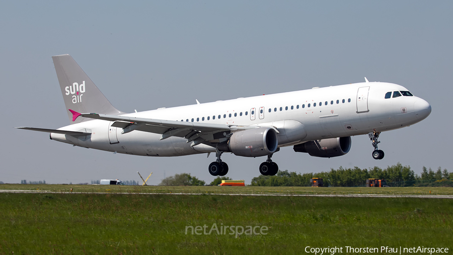 Sundair Airbus A320-214 (D-ASEE) | Photo 242013