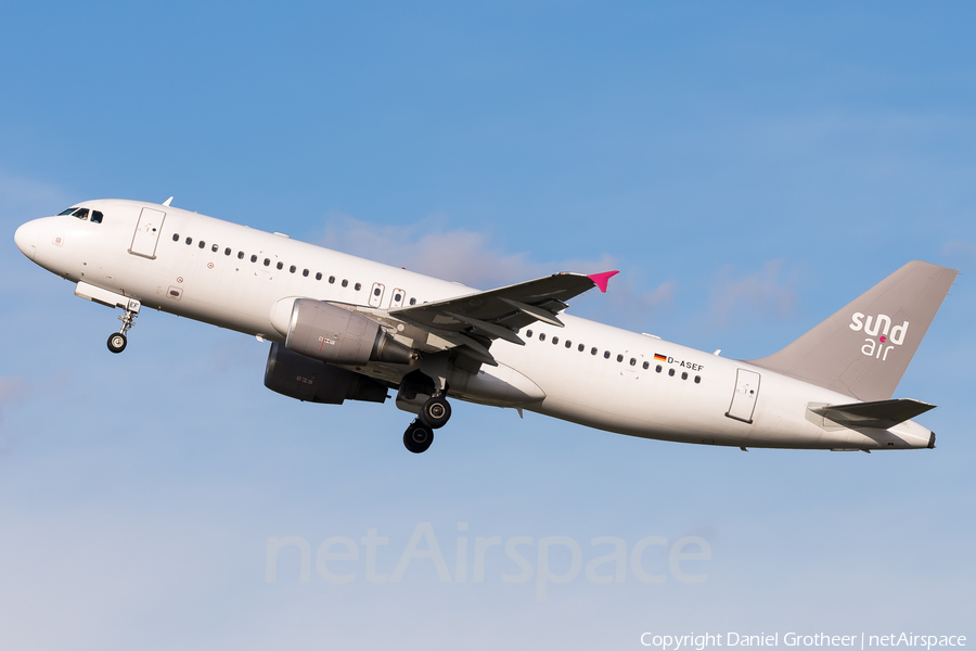 Sundair Airbus A320-214 (D-ASEF) | Photo 354960