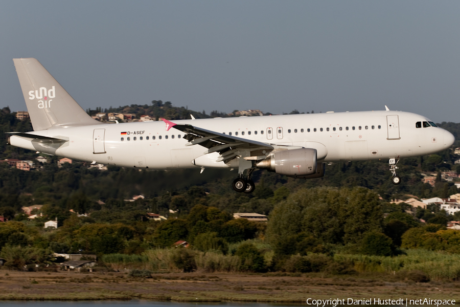 Sundair Airbus A320-214 (D-ASEF) | Photo 410214