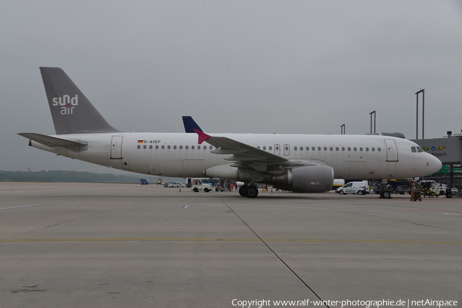 Sundair Airbus A320-214 (D-ASEF) | Photo 344568