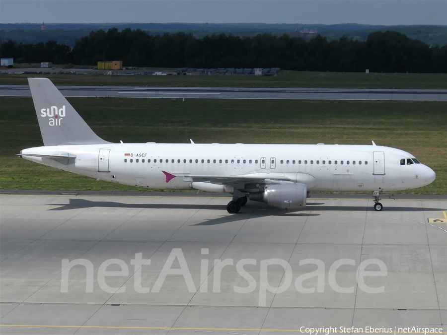 Sundair Airbus A320-214 (D-ASEF) | Photo 343764