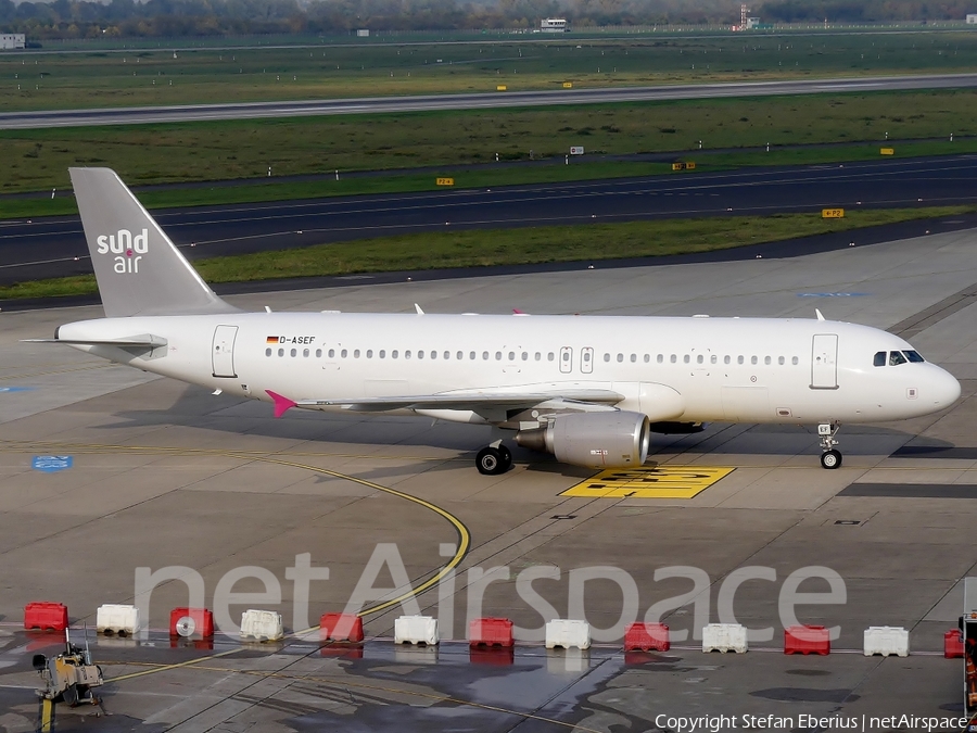Sundair Airbus A320-214 (D-ASEF) | Photo 196086