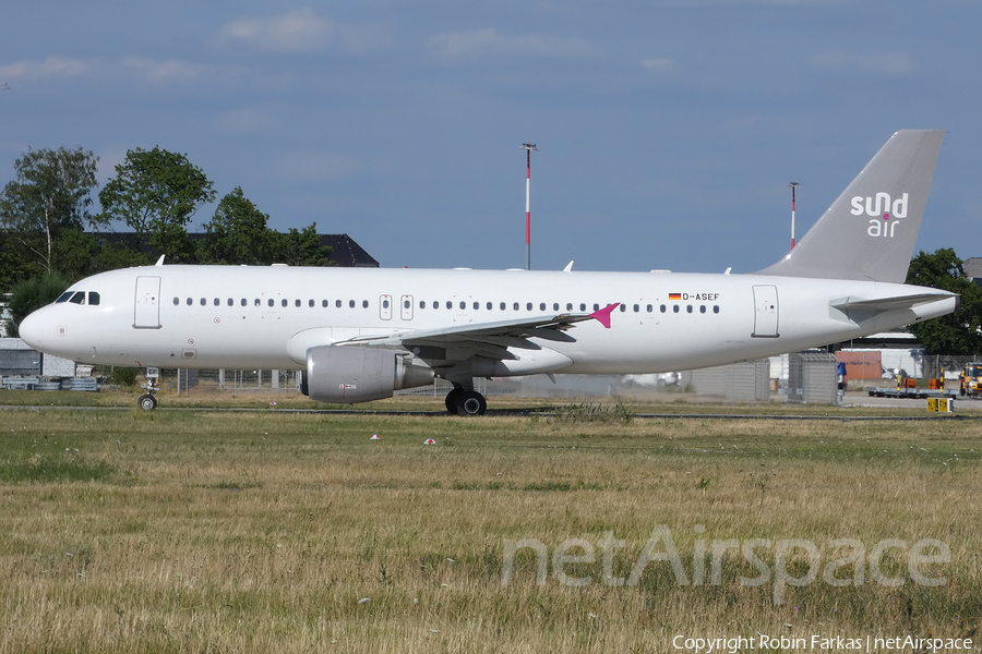Sundair Airbus A320-214 (D-ASEF) | Photo 250157