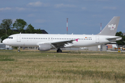 Sundair Airbus A320-214 (D-ASEF) at  Hannover - Langenhagen, Germany