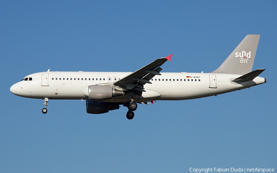 Sundair Airbus A320-214 (D-ASEF) | Photo 294880