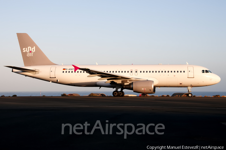 Sundair Airbus A320-214 (D-ASEF) | Photo 197118