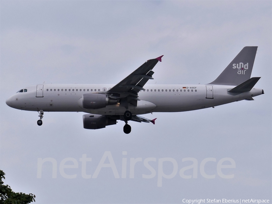 Sundair Airbus A320-214 (D-ASEF) | Photo 256016