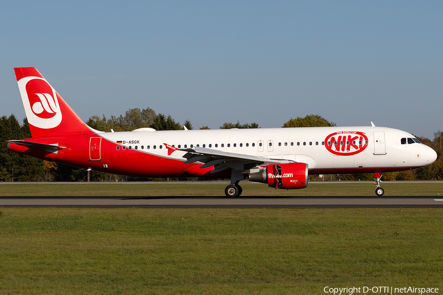 Niki Airbus A320-214 (D-ASGK) | Photo 269315