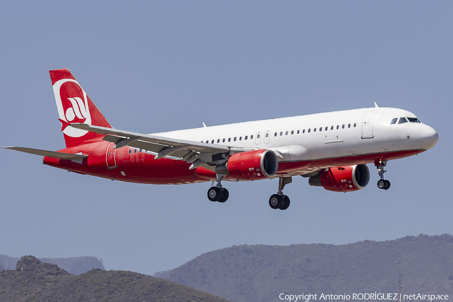 Sundair Airbus A320-214 (D-ASGK) | Photo 617306