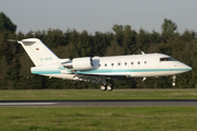 Aero-Dienst Bombardier CL-600-2B16 Challenger 604 (D-ASIE) at  Hamburg - Fuhlsbuettel (Helmut Schmidt), Germany