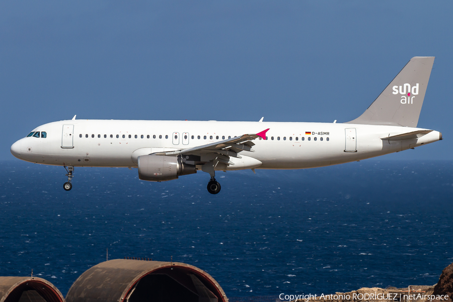 Sundair Airbus A320-214 (D-ASMR) | Photo 398952