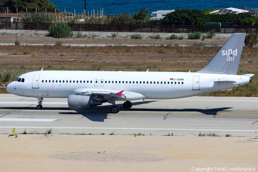 Sundair Airbus A320-214 (D-ASMR) | Photo 582363