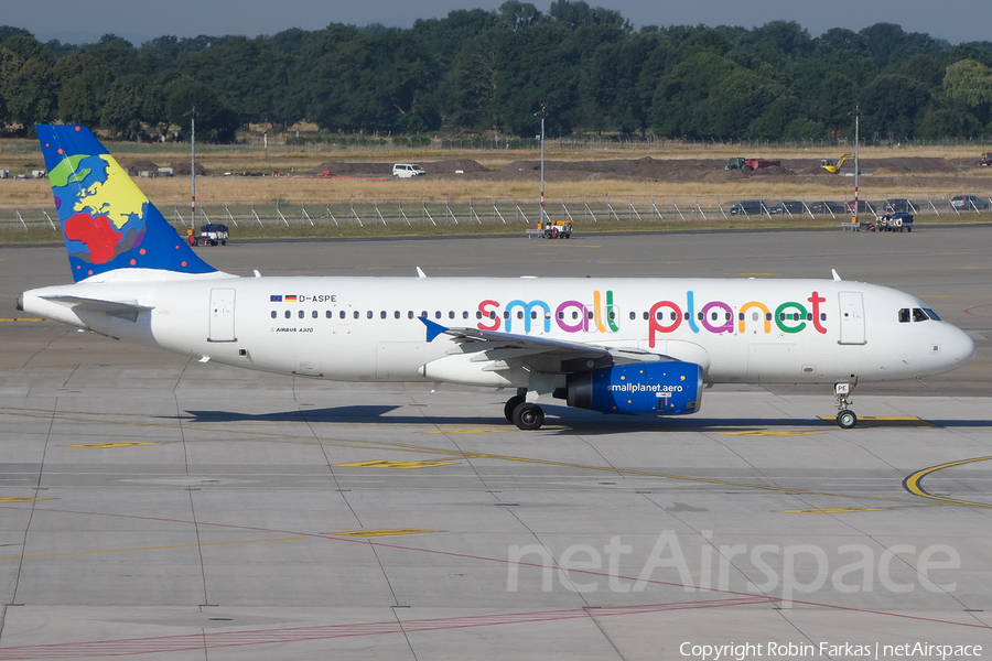 Small Planet Airlines Germany Airbus A320-232 (D-ASPE) | Photo 250888