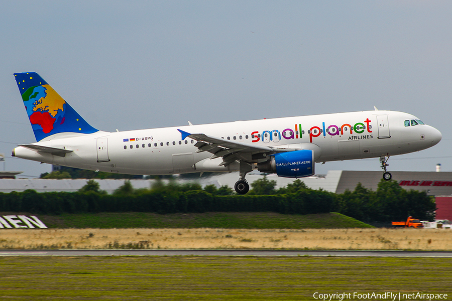 Small Planet Airlines Germany Airbus A320-214 (D-ASPG) | Photo 148032