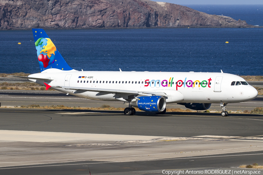 Small Planet Airlines Germany Airbus A320-214 (D-ASPI) | Photo 179182