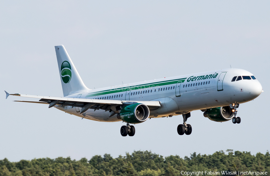 Germania Airbus A321-211 (D-ASTP) | Photo 253786